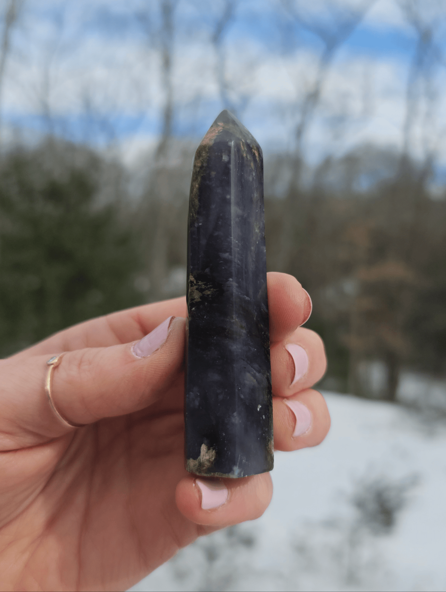 Purple Chalcedony Point. Crystal Tower. Home Decor. Meditation tool. - EarthyElementStudio