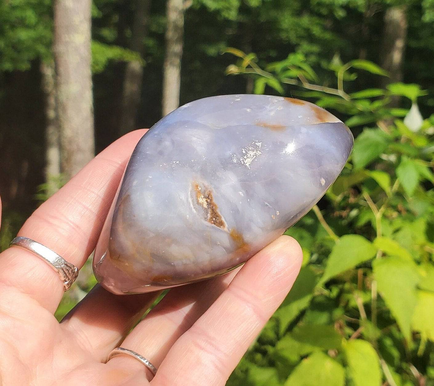 Large Beautiful Purple Chalcedony Palmstone. Purple Agate Freeform. Third Eye Chakra Crystal. Meditation Tool. Indonesian Agate. - EarthyElementStudio