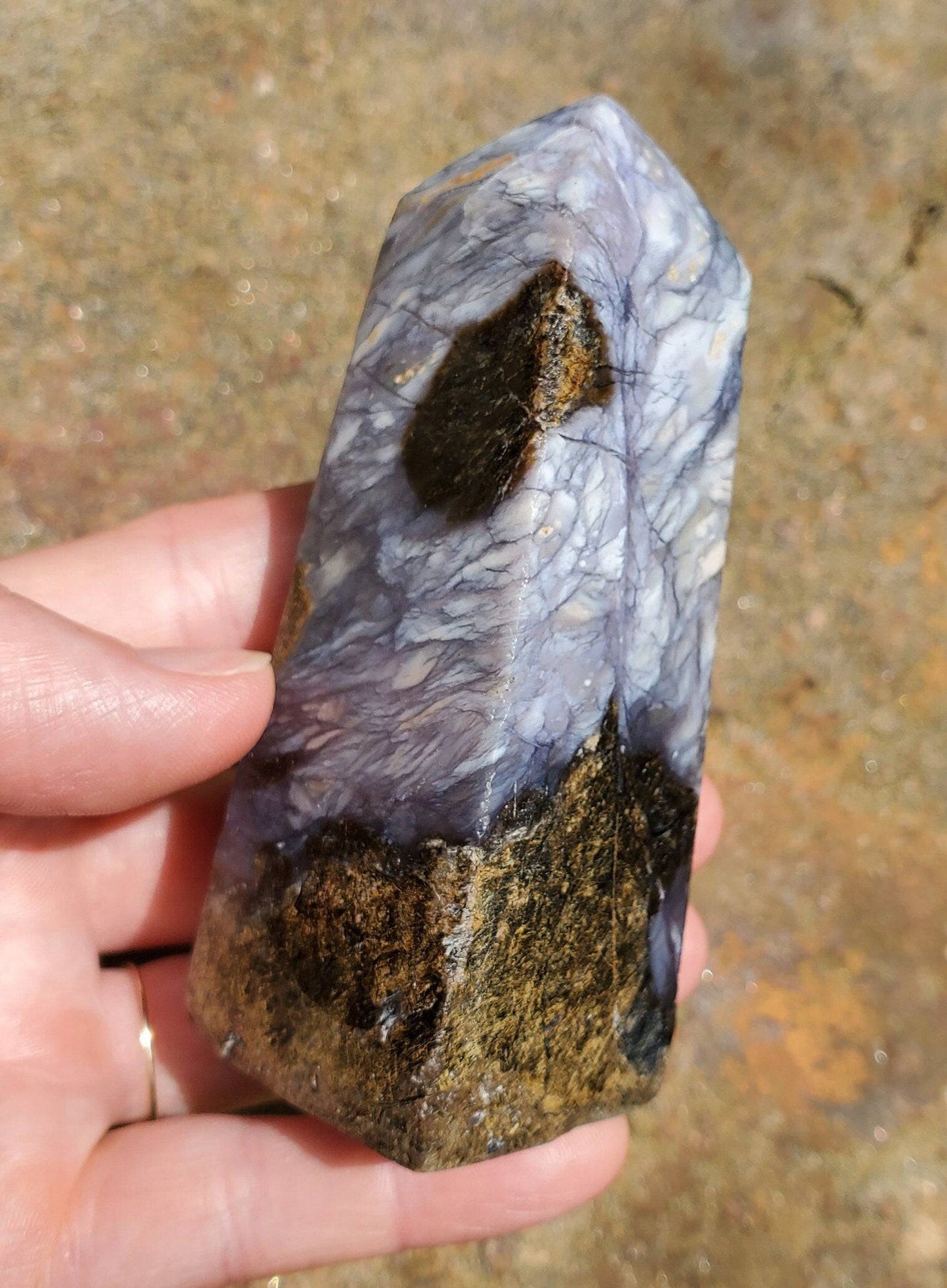 Purple Chalcedony Obelisk/ Tower. Purple Agate point. Heart and Third Eye Chakra Crystal. Meditation Tool. - EarthyElementStudio