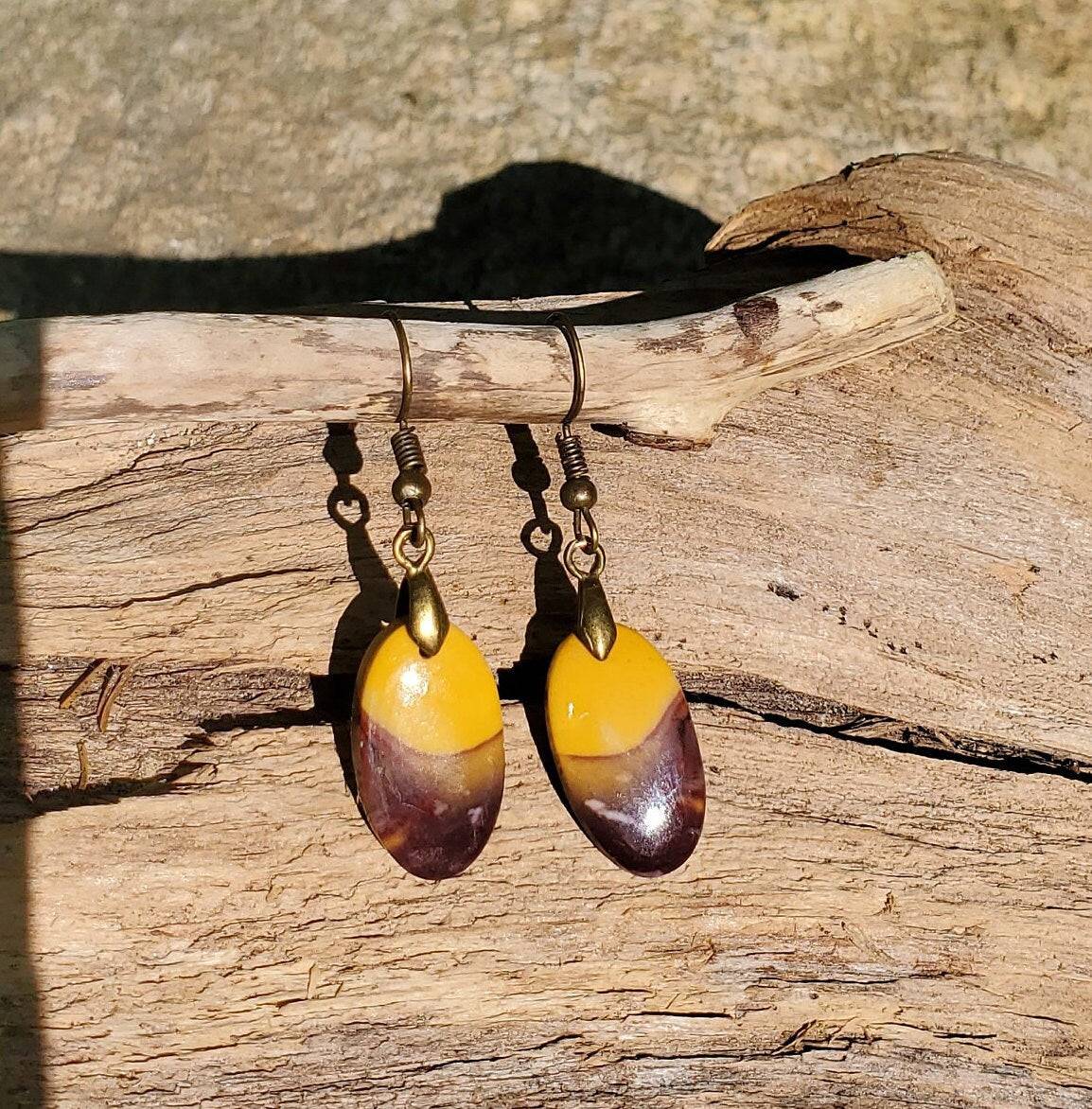 Mookaite Jasper Earrings. Jasper Jewelry. Antiqued Brass Wire Hooks. Crystal Accessories. - EarthyElementStudio