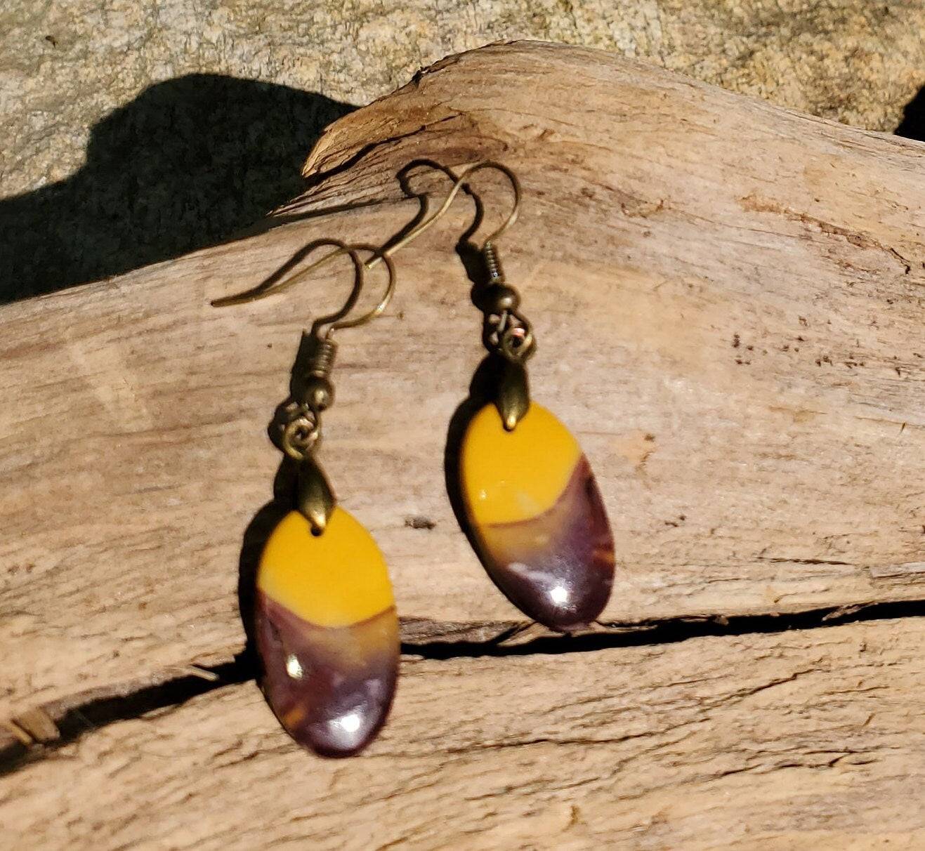 Mookaite Jasper Earrings. Jasper Jewelry. Antiqued Brass Wire Hooks. Crystal Accessories. - EarthyElementStudio
