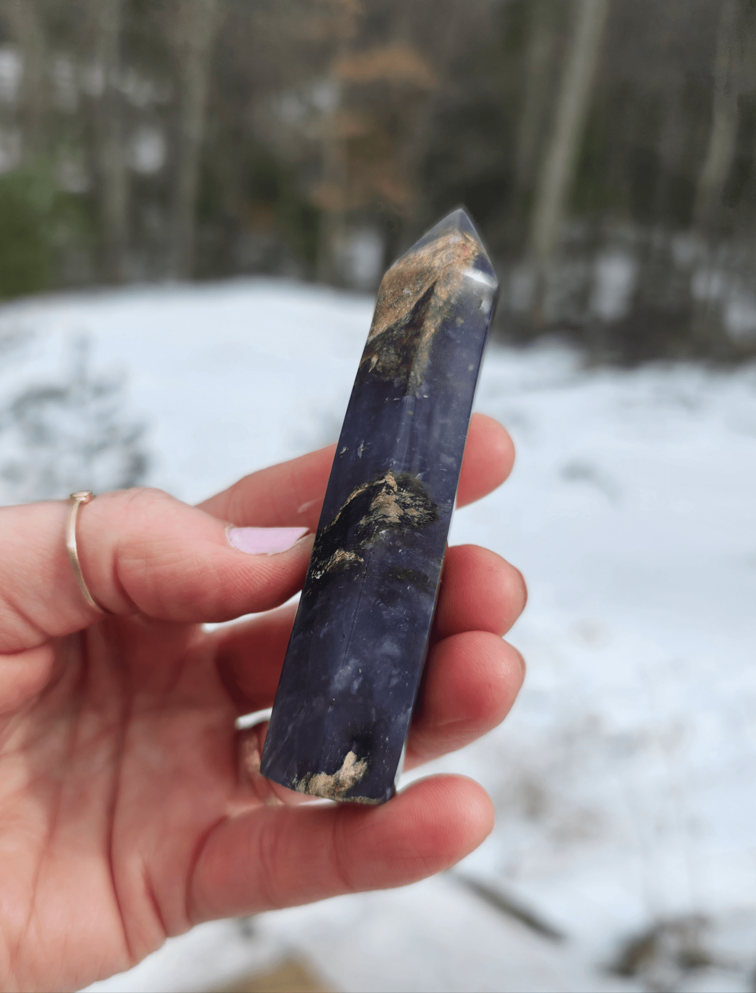 Purple Chalcedony Point. Crystal Tower. Home Decor. Meditation tool. - EarthyElementStudio