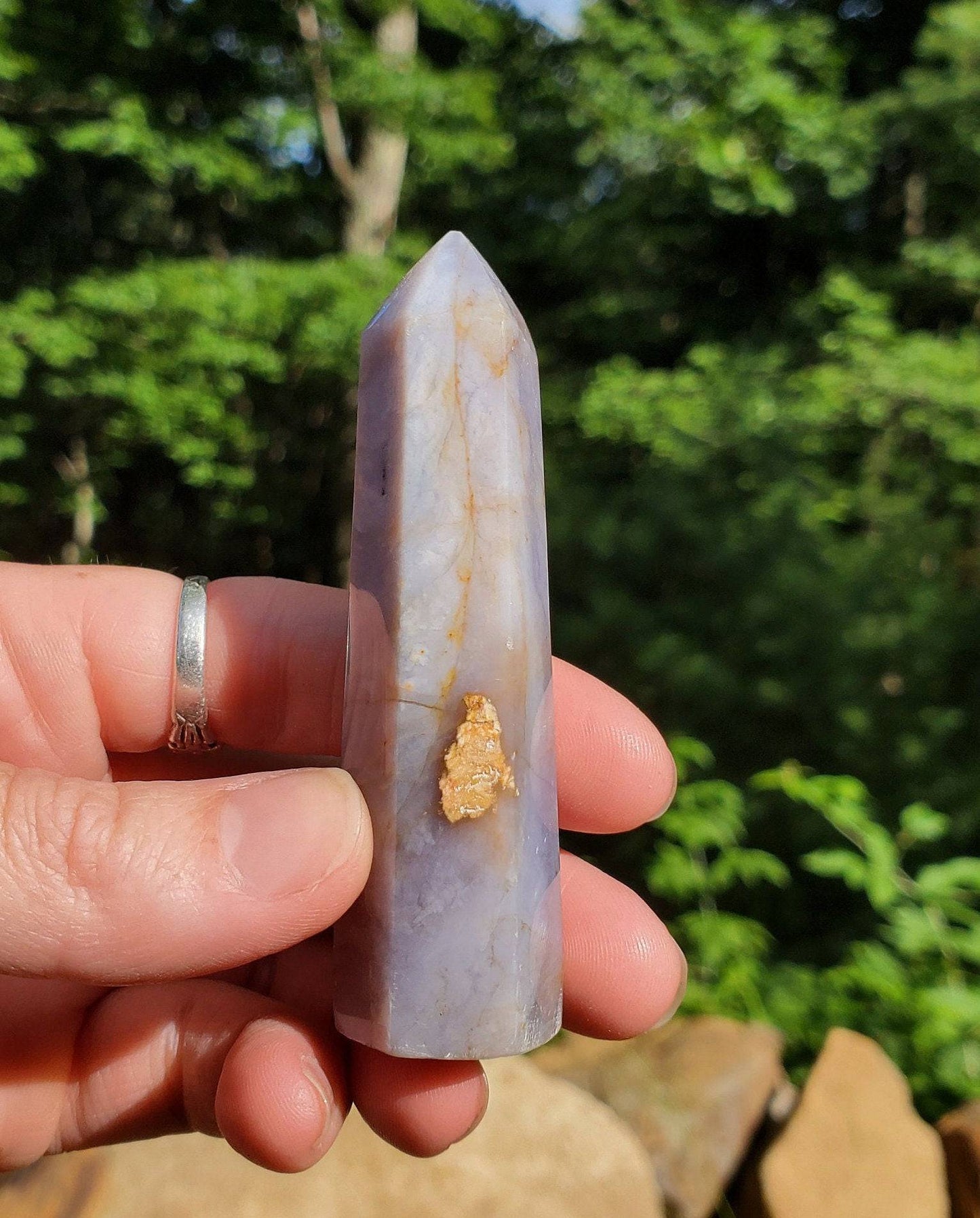 Purple Chalcedony Tower. Purple Agate point. Heart and Third Eye  Chakra Crystal. Meditation Tool. - EarthyElementStudio