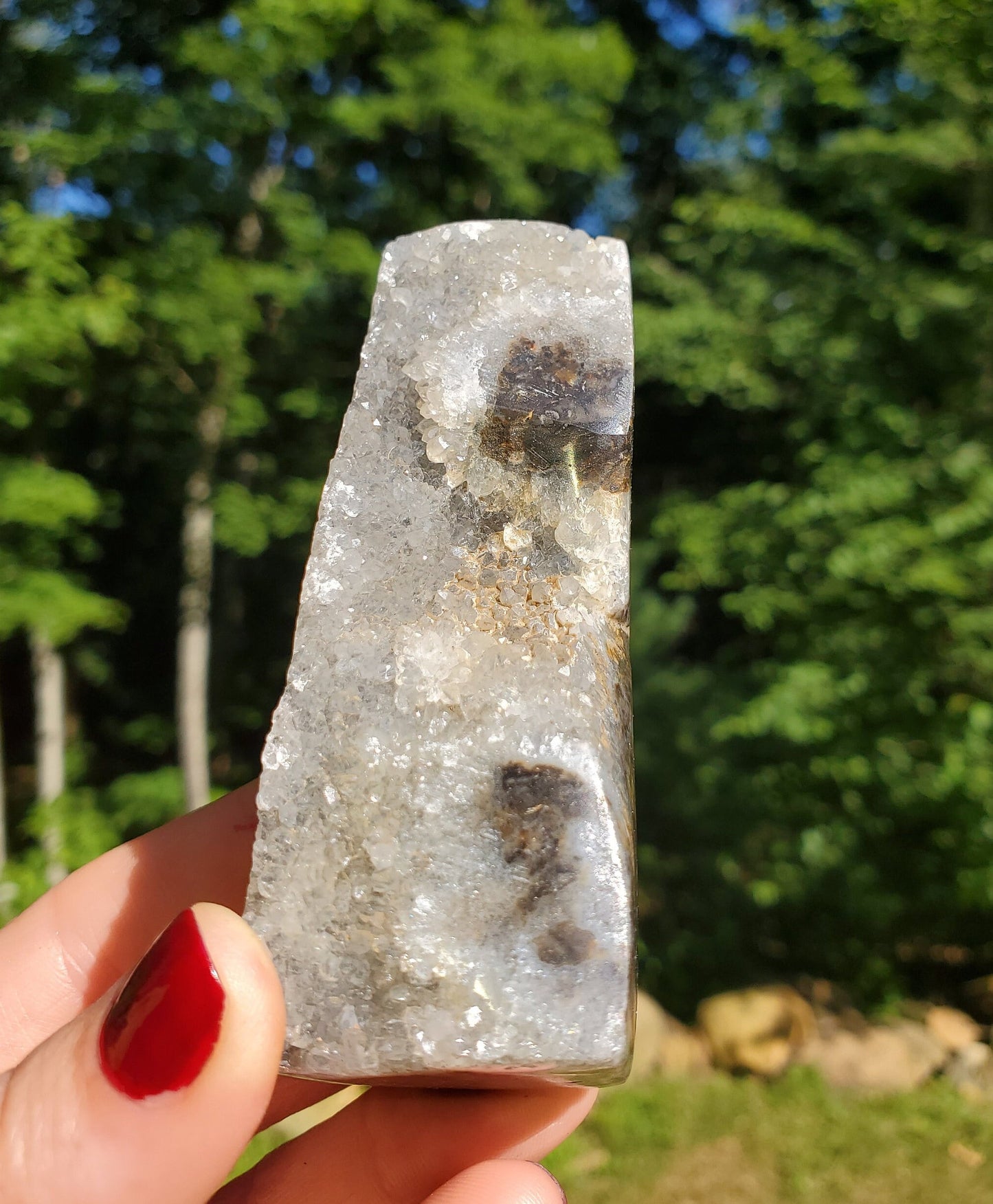 Beautiful Polished Indonesian Agate Tower with Druzy Quartz.  Meditation tool. Crystal Decor.